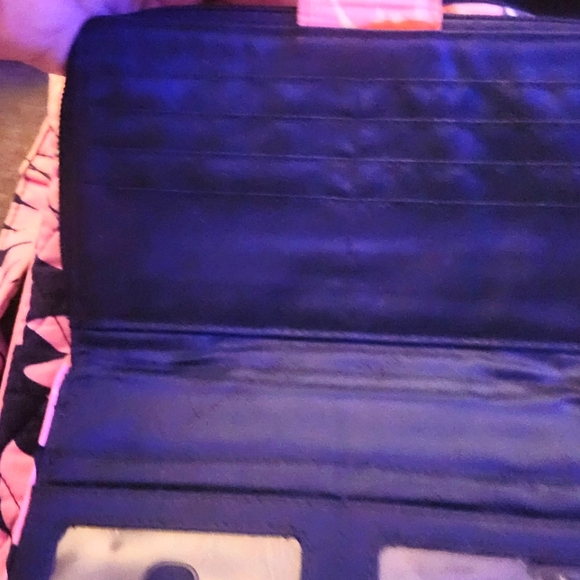 Vera Bradley Pink Loves Me Cross Body Hipster Bag W/ Matching Clutch Wallet - Picture 10 of 16